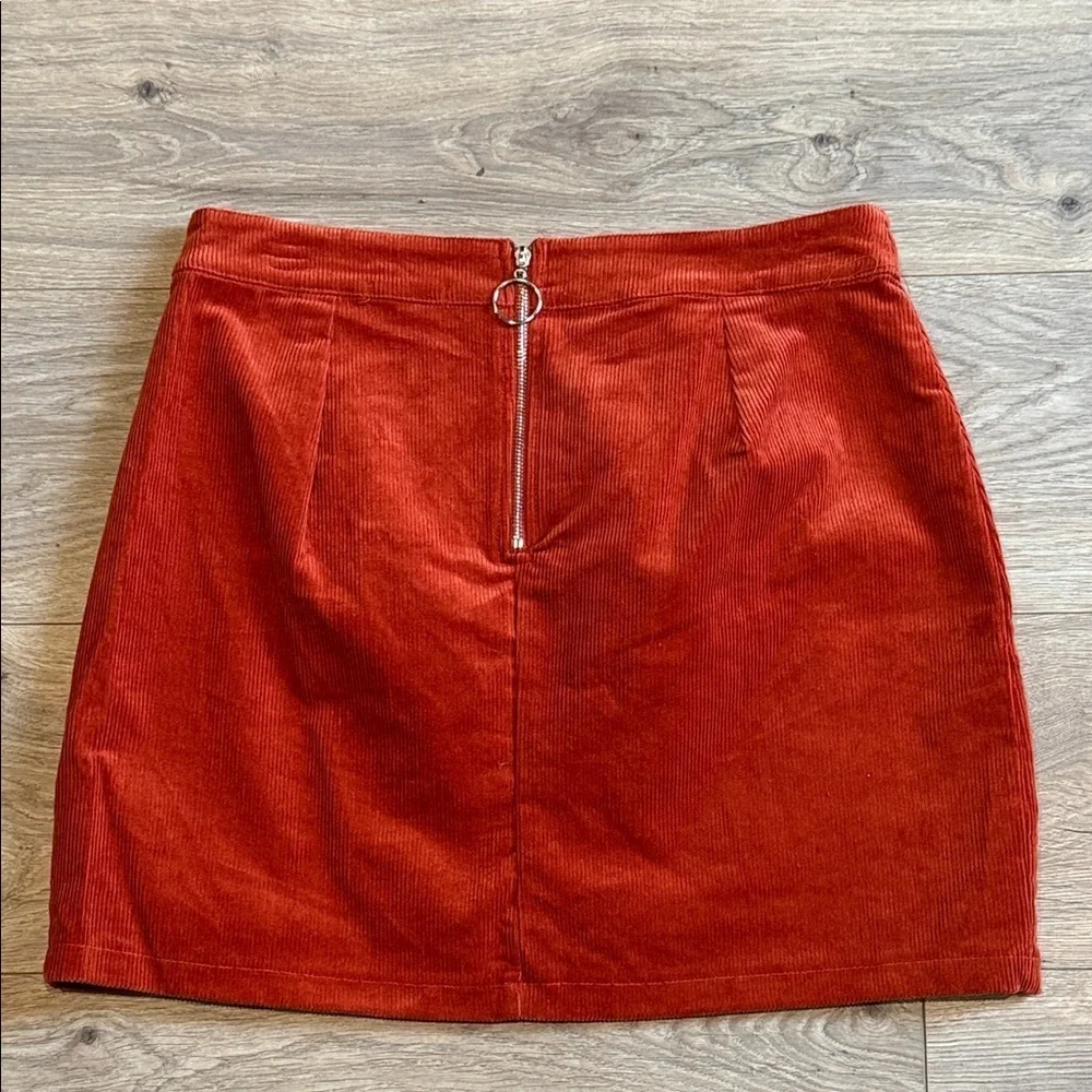 UNIQ Hearts Hips Rust Corduroy Back Zip Mini Skirt NWT Size Large
